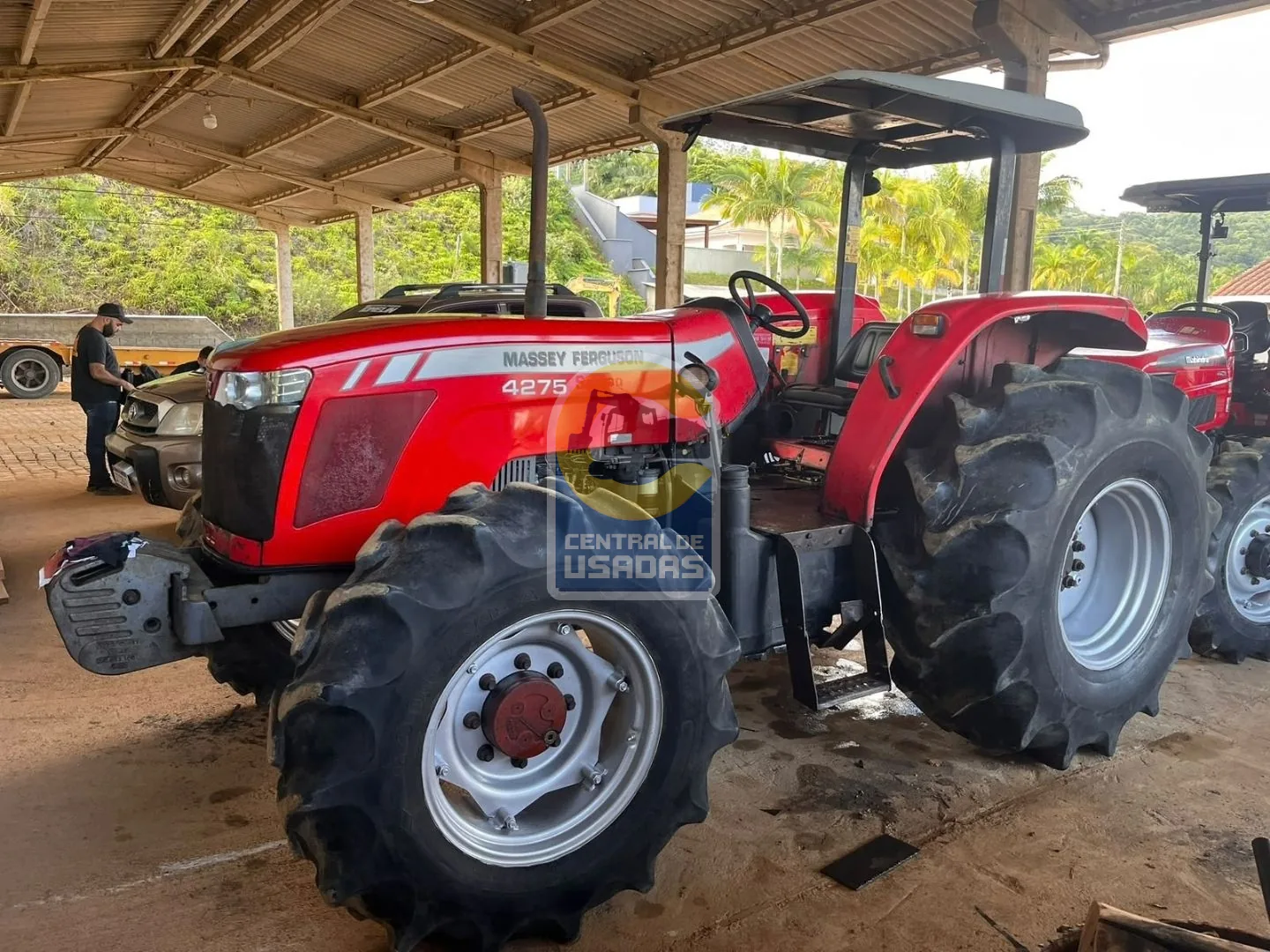 Massey Ferguson 4275