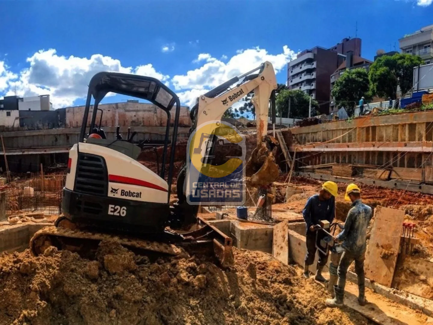 Bobcat E26
