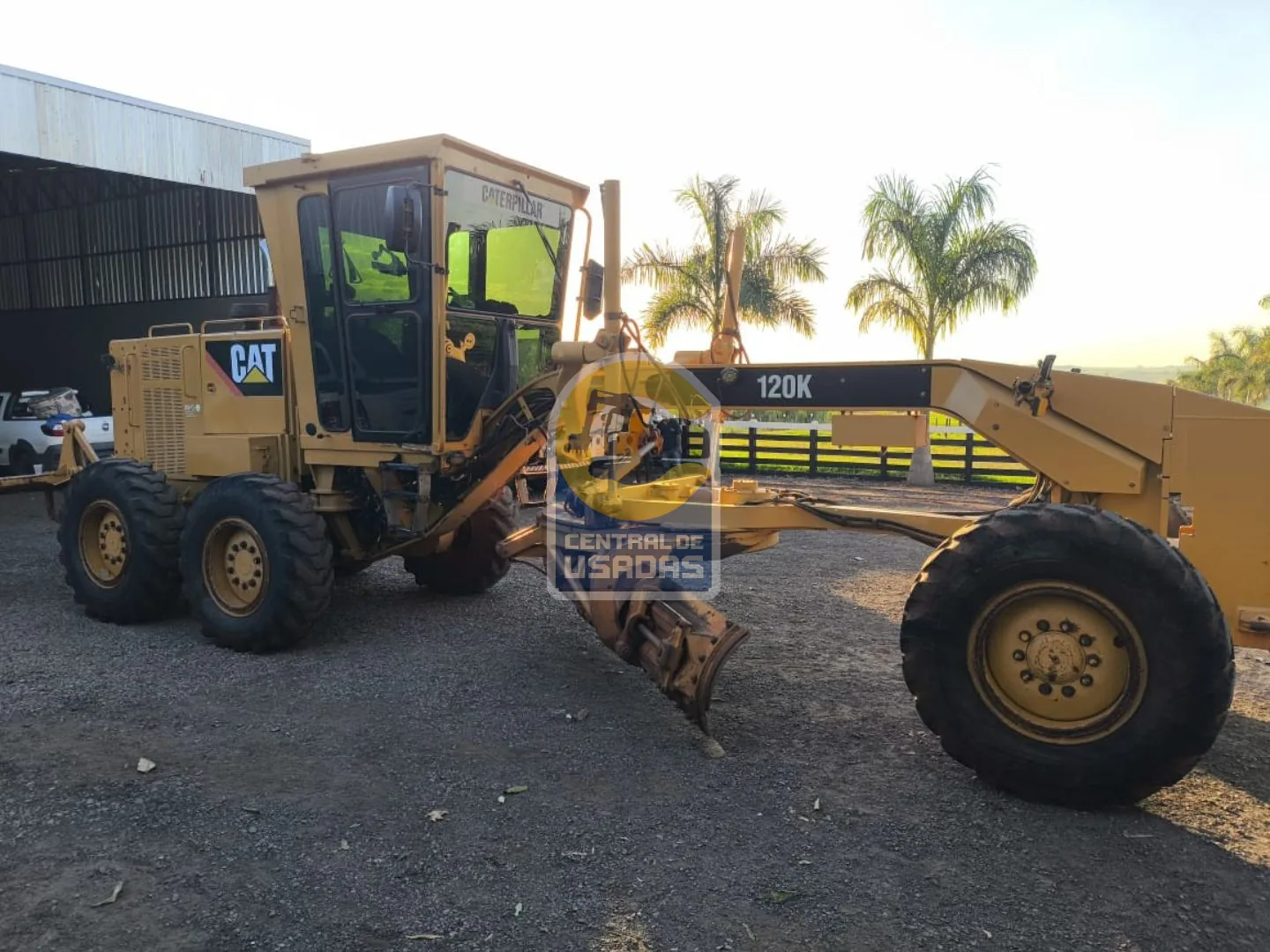 Motoniveladora Cat 120K