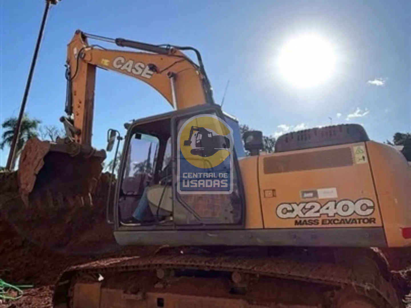 Case CX240C 