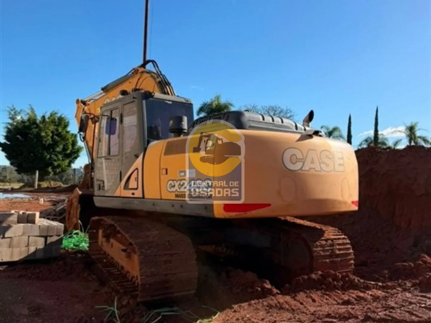 Case CX240C 