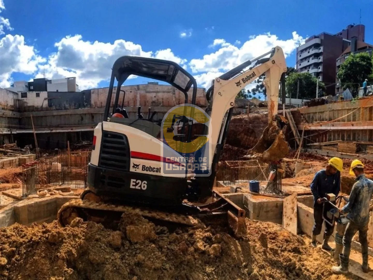 Bobcat E26