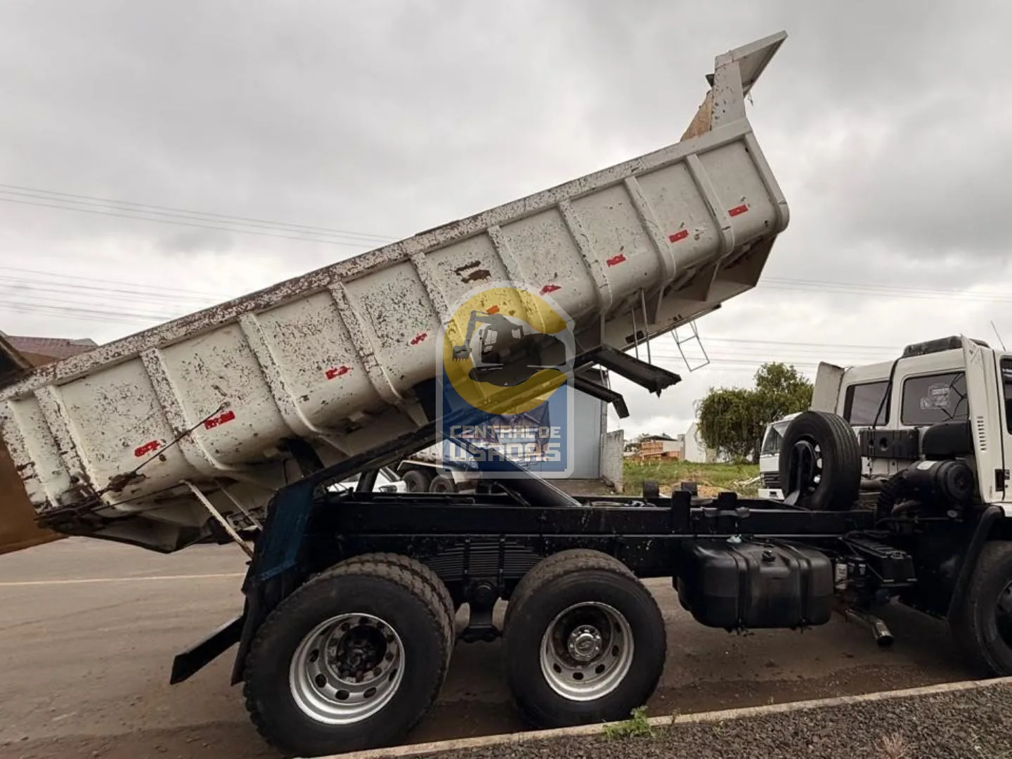 Caminhão Basculante Ford Cargo 2622