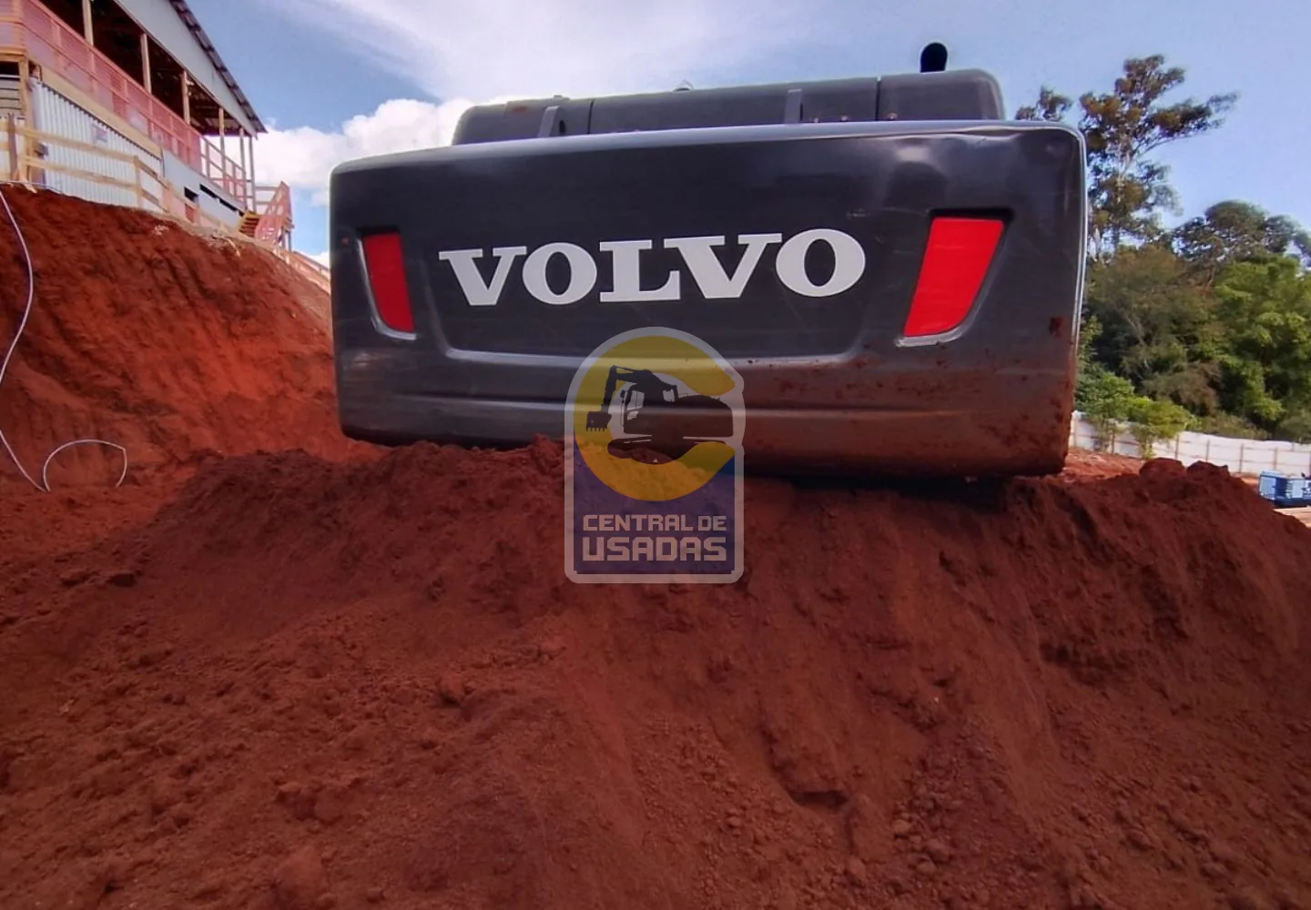 Volvo EC200D