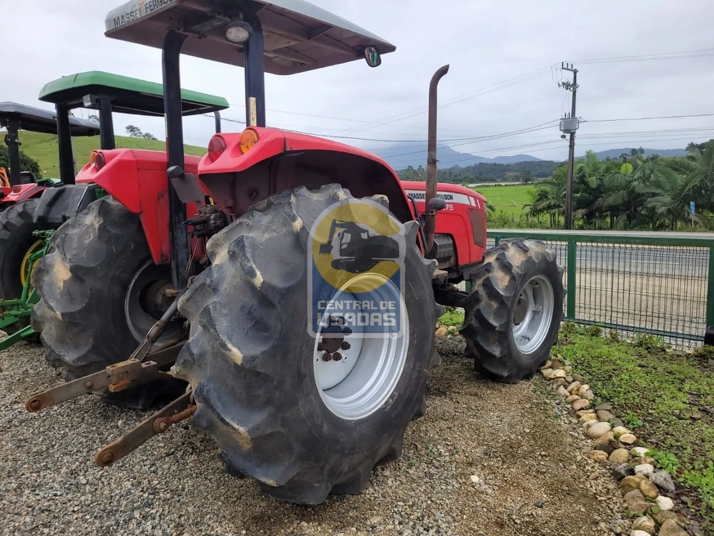 Massey Ferguson 4275