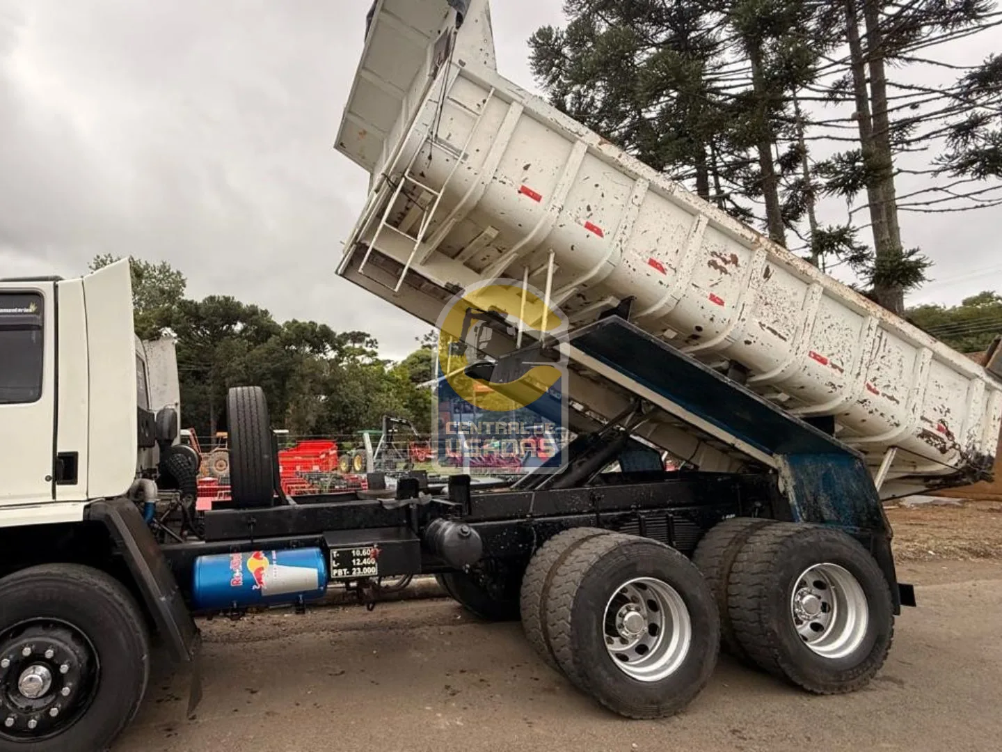 Caminhão Basculante Ford Cargo 2622