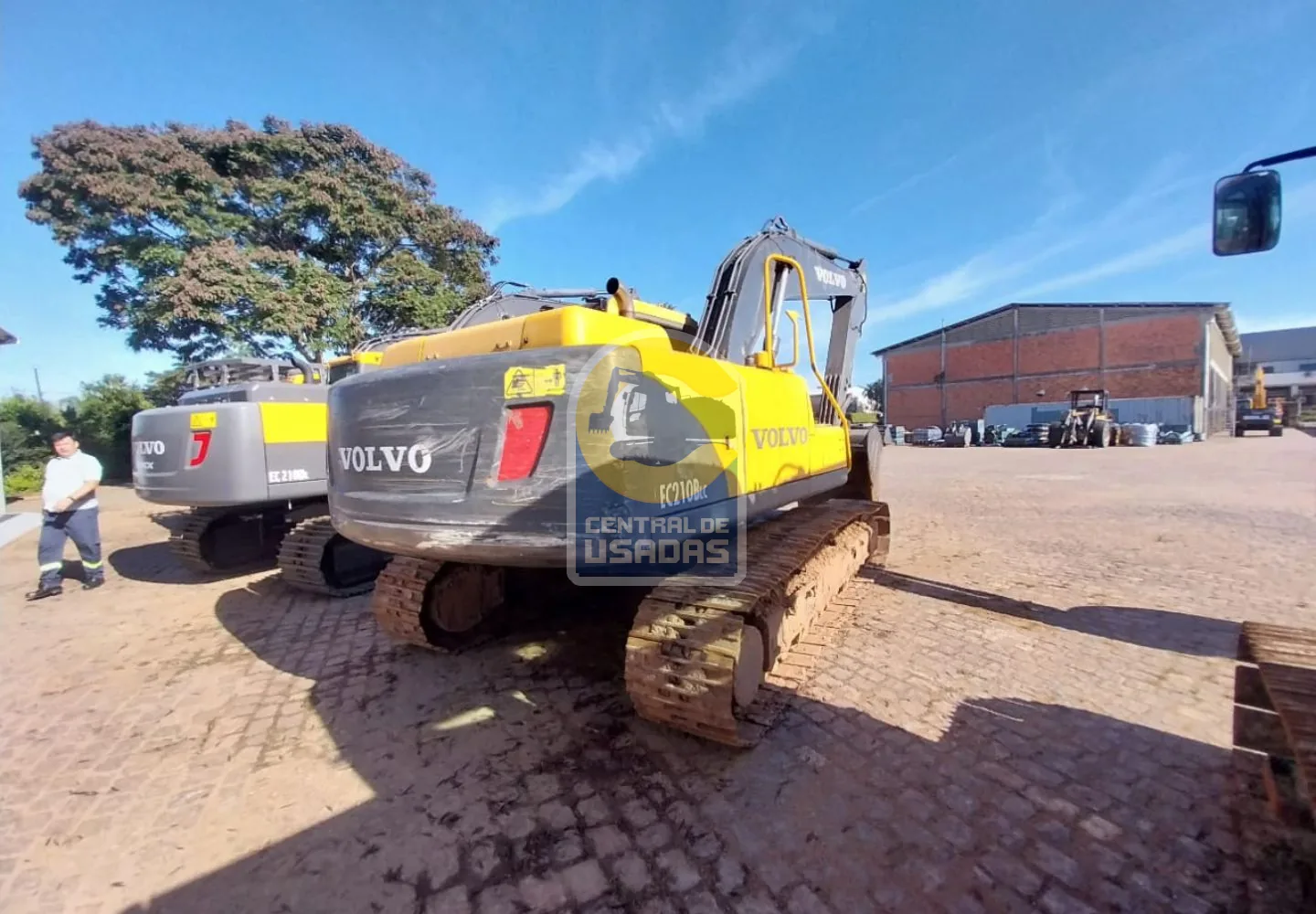 EC210BLC