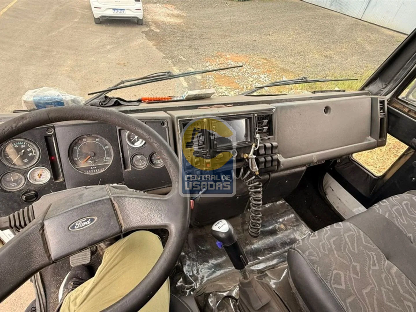 Caminhão Basculante Ford Cargo 2422