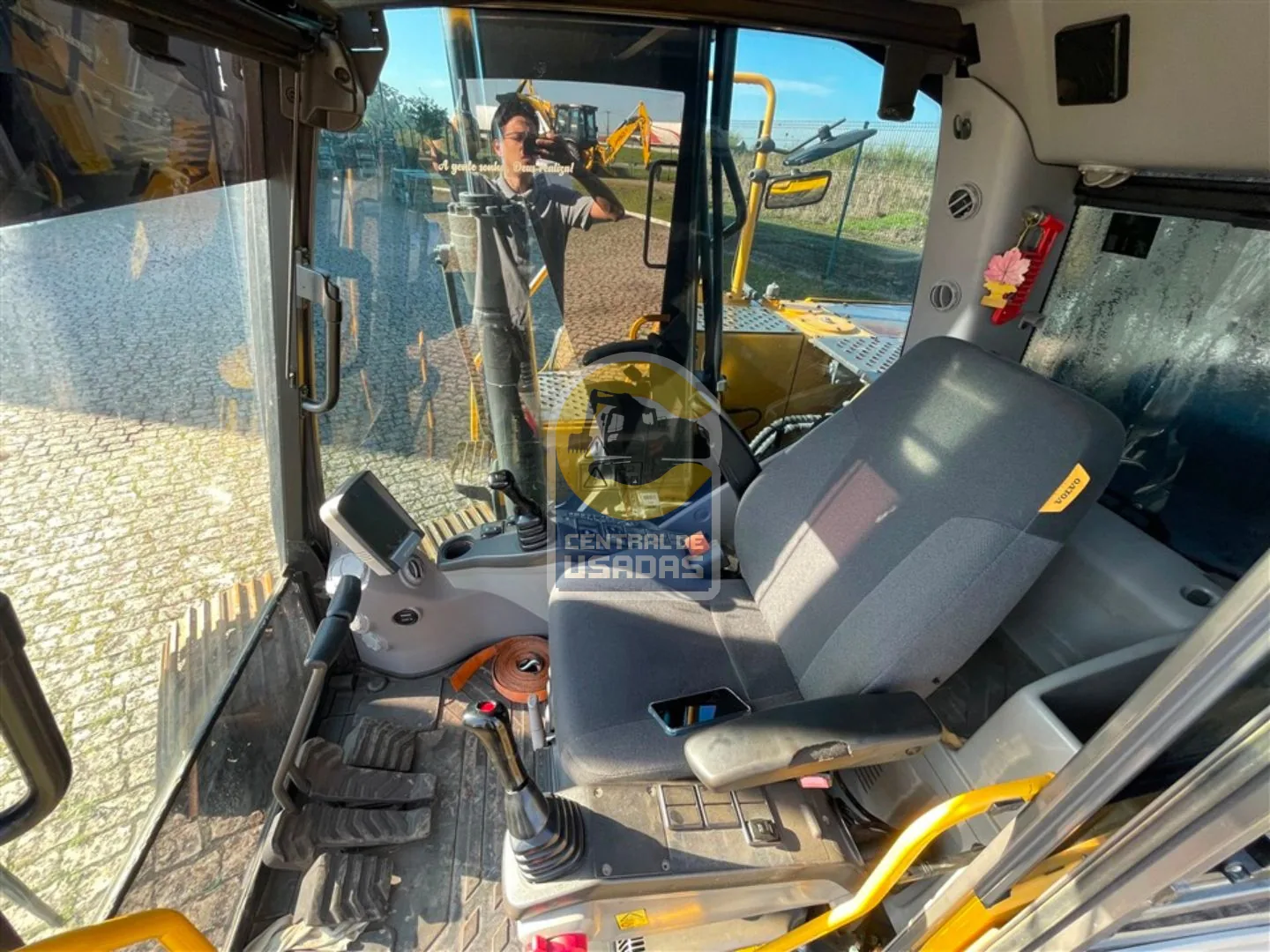 Volvo EC140DL